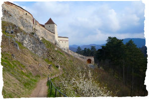 Thumbnail image for Râșnov Citadel – Another Castle to Visit in Transylvania